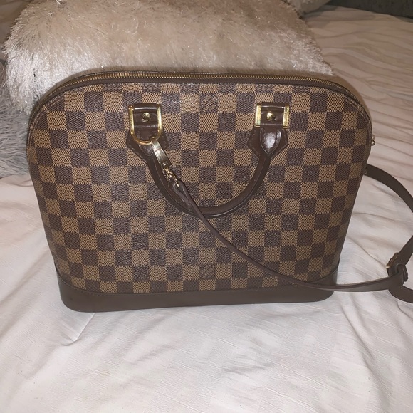 Louis Vuitton AlmaPm Damier Ebene Cross Body Bag - Picture 2 of 6